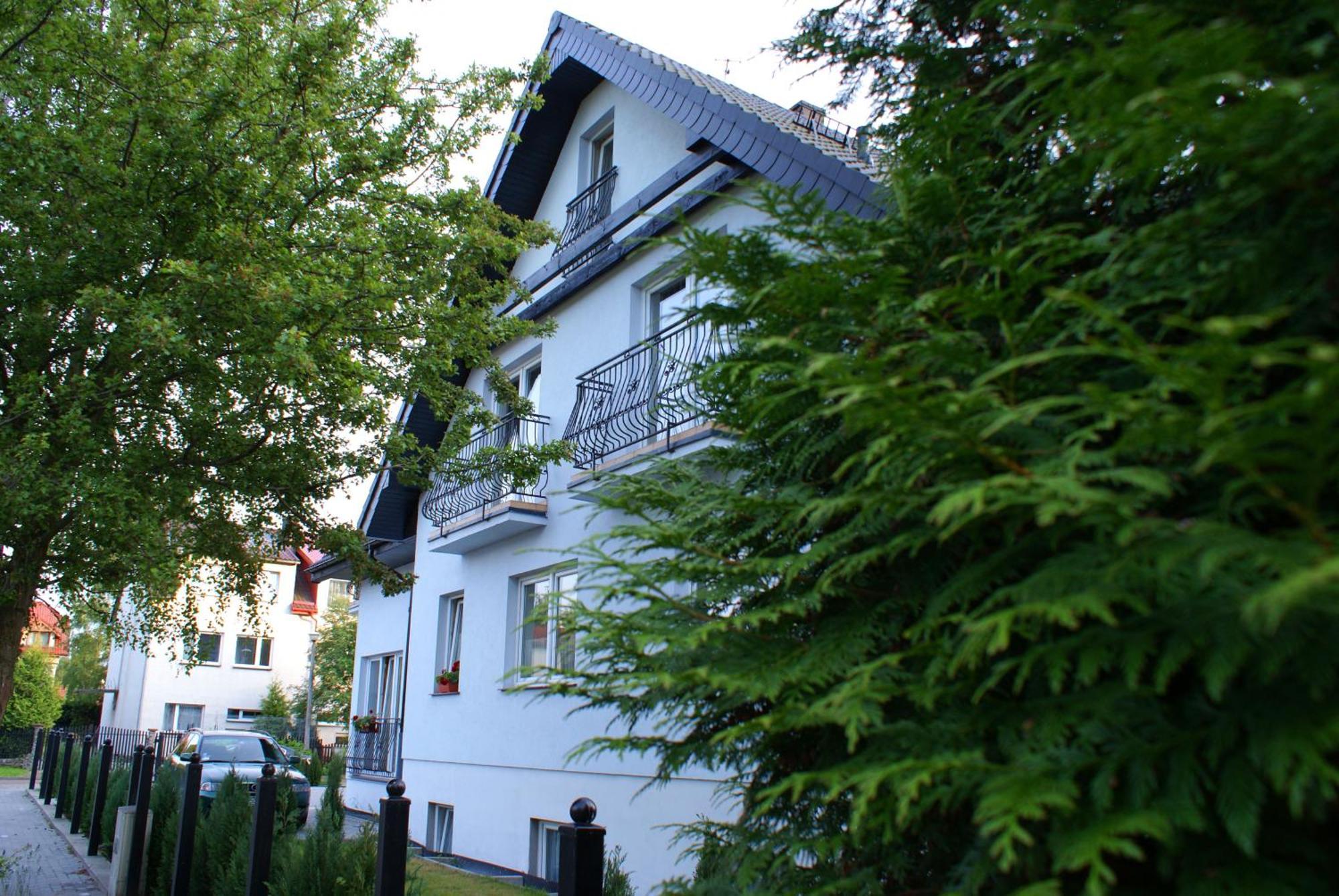 Heweliusz Villa อุสตกา ภายนอก รูปภาพ